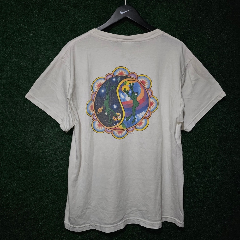 Vintage 90s psychedelic hippie Frogs graphic shirt